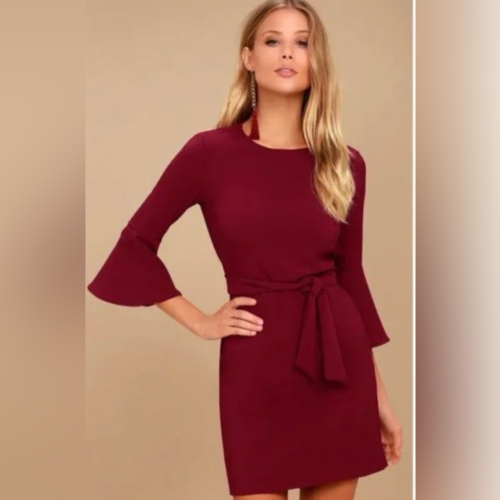 Lulu's Last Love Song Burgundy Tie Waist Bell Sleeve Mini Dress. Size Small